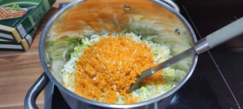 Arbeitsschritt 10: Rotlinsen Lauch Lasagne mit Ricottacreme