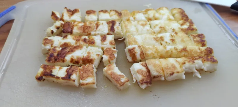 Arbeitsschritt 10: Ausgewogene Bowl in Grün-Weiß