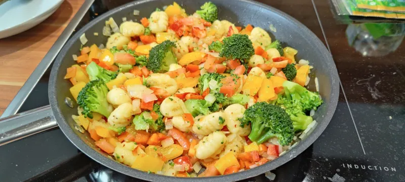 Arbeitsschritt 10: Brokkoli-Gemüse-Gnocchi