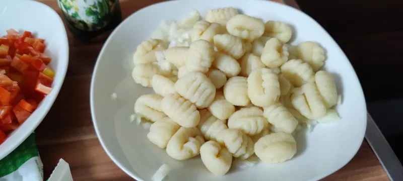 Arbeitsschritt 10: Brokkoli-Gemüse-Gnocchi