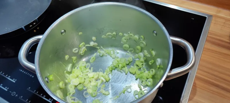 Arbeitsschritt 7: Camembert-Gemüse-Crêpes
