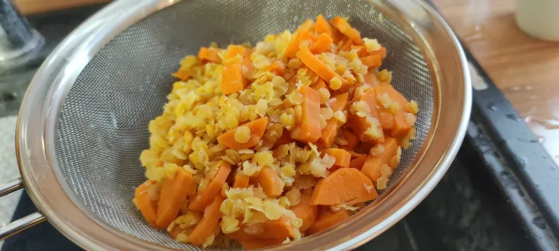 Arbeitsschritt 5: Einfaches Soja Gemüse Curry