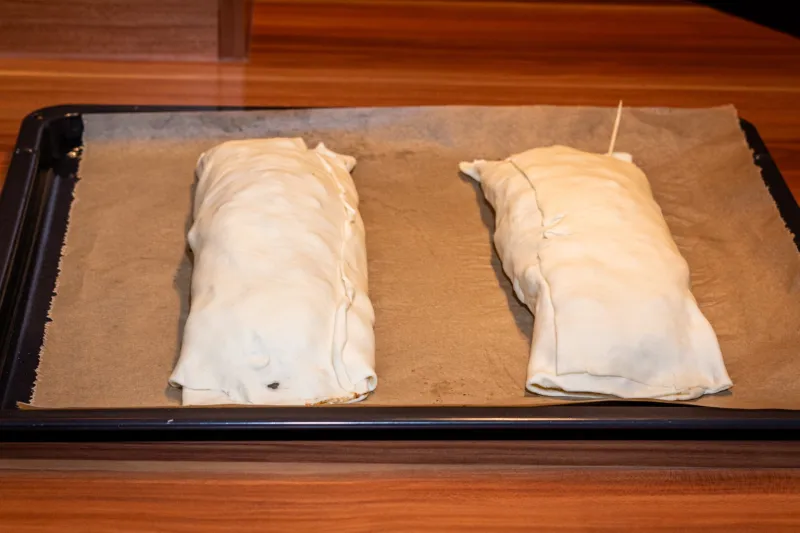 Arbeitsschritt 6: Faschierter Krautstrudel
