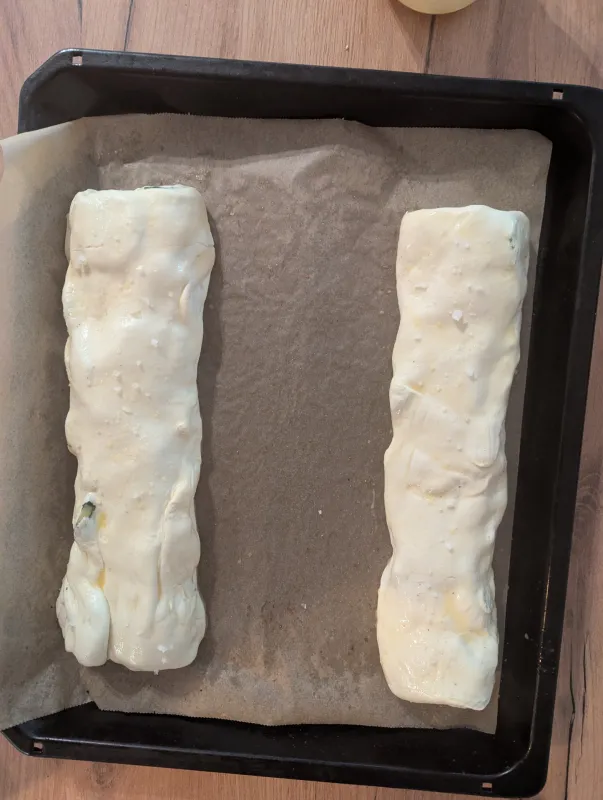 Arbeitsschritt 7: Spinat-Feta Strudel