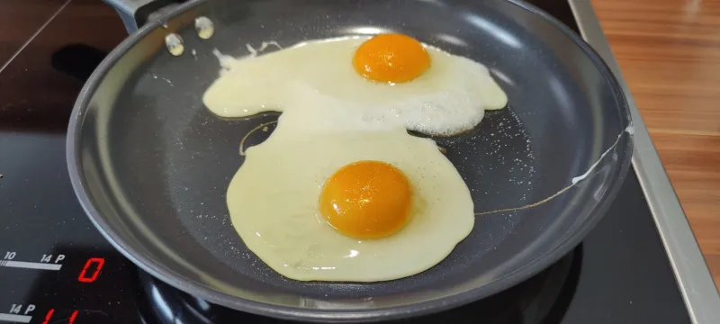 Arbeitsschritt 7: Holzhackertoast mit Spiegelei