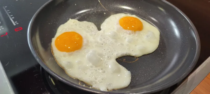 Arbeitsschritt 9: Holzhackertoast mit Spiegelei