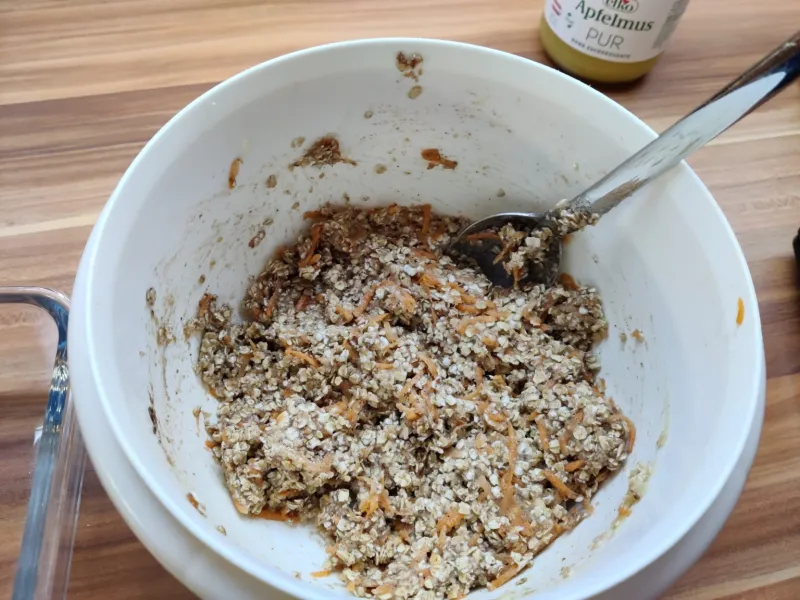 Arbeitsschritt 3: Karottenkuchen
