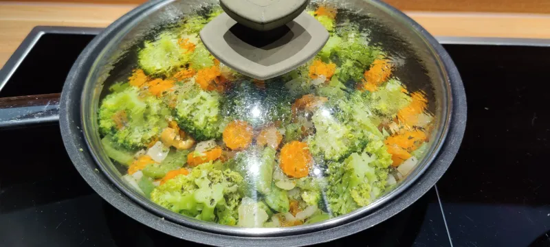 Arbeitsschritt 11: Knusper Parmesan Pute