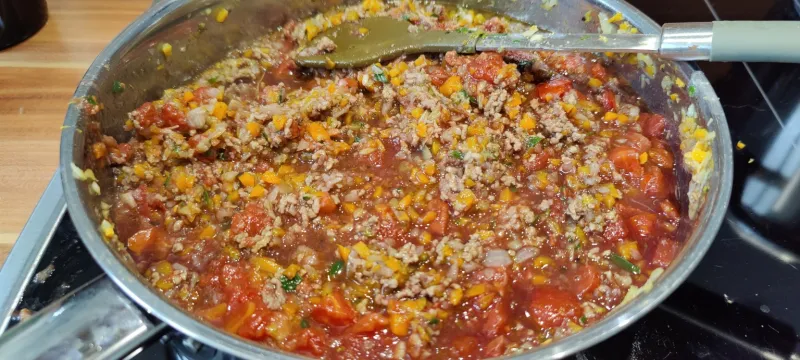 Arbeitsschritt 16: Mageres Ragout a la Bolognese