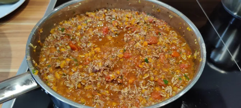 Arbeitsschritt 17: Mageres Ragout a la Bolognese