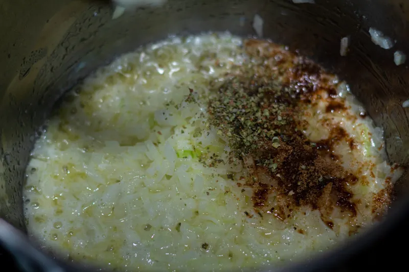 Arbeitsschritt 10: Rustikale Bierschaumsuppe mit Honig