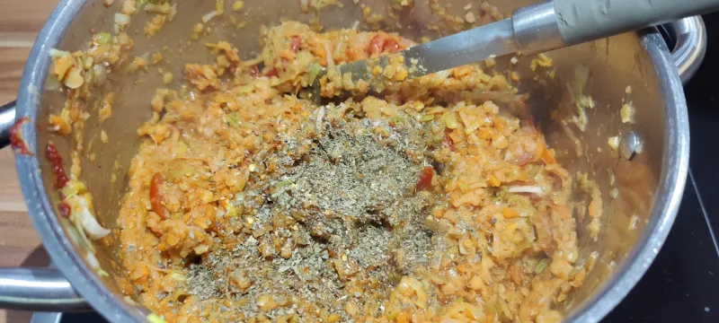 Arbeitsschritt 15: Rotlinsen Lauch Lasagne mit Ricottacreme