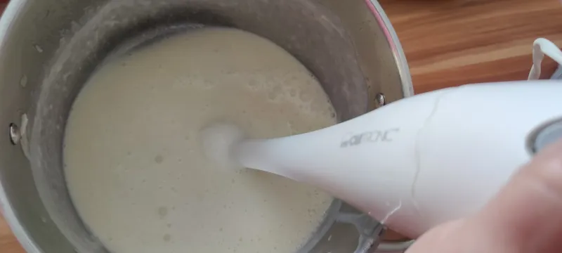 Arbeitsschritt 15: Spargelcreme Suppe