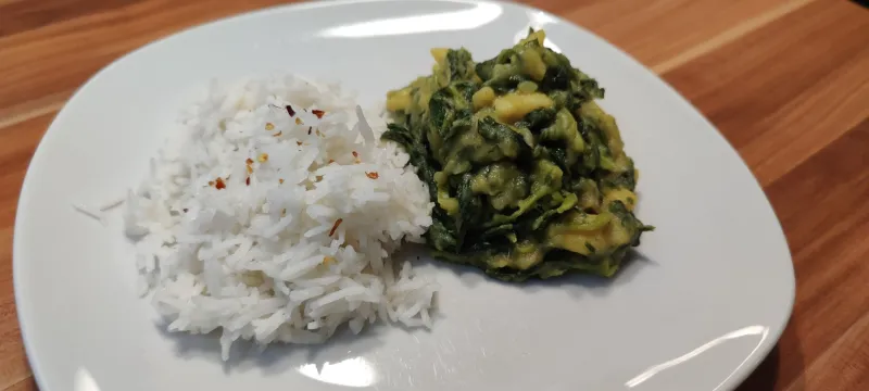 Arbeitsschritt 5: Spinat Kartoffel Curry