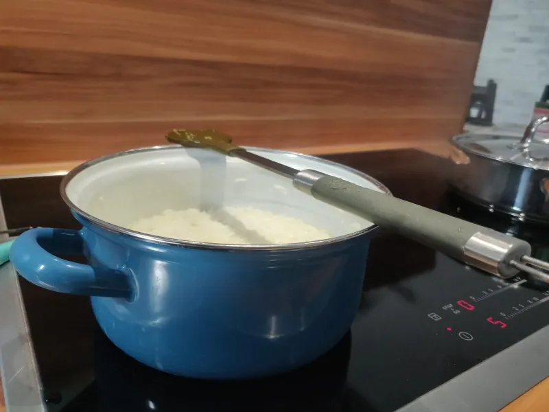 Arbeitsschritt 2: Veganes Mango Soja Curry