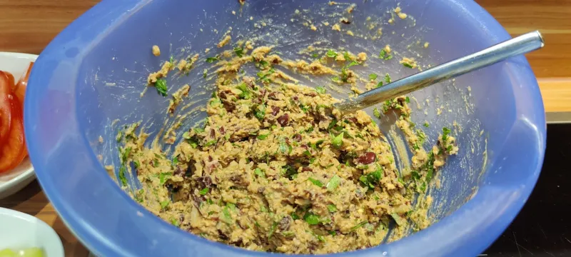 Arbeitsschritt 3: Vegetarischer Burger aus Kidneybohnen
