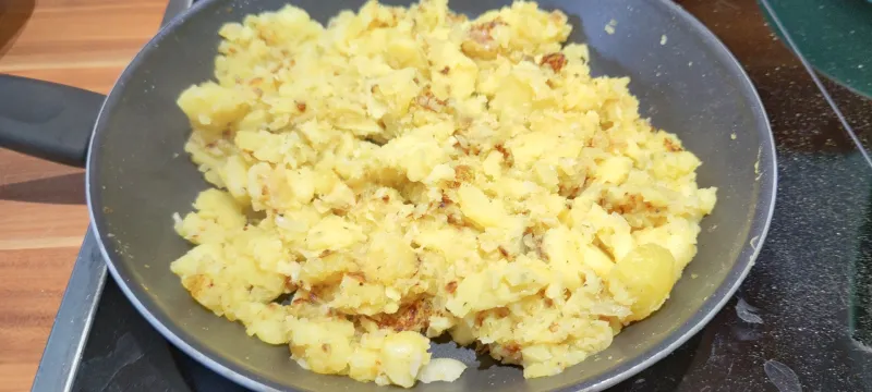 Arbeitsschritt 7: Erdäpfel Schmarrn