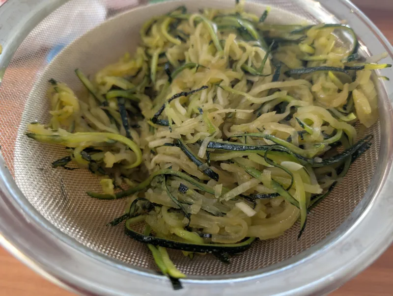 Arbeitsschritt 2: Zoodles Carbonara