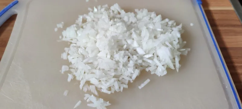 Arbeitsschritt 3: Omas Semmelknödel