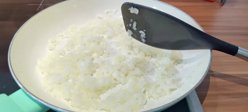 Arbeitsschritt 4: Omas Semmelknödel