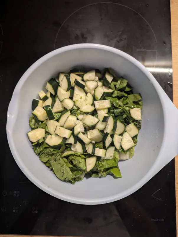 Arbeitsschritt 2: Halloumi Bowl