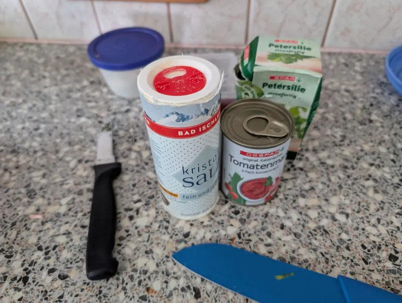 Arbeitsschritt 3: Vali Omas legendäre Spaghetti Bolognese