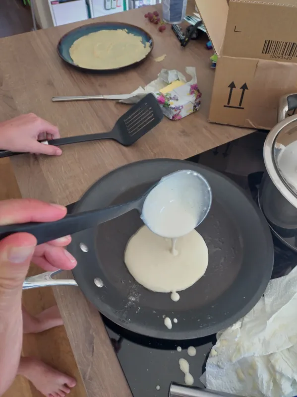 Arbeitsschritt 3: Fritattensuppe