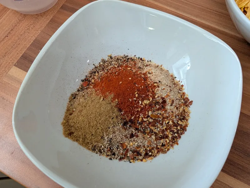 Arbeitsschritt 2: Mike' s Protein Airfryer Köttbullar